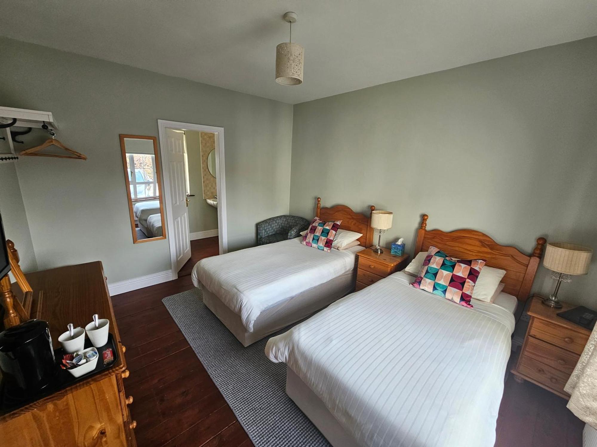 Bed and Breakfast Dergfield House à Ballybofey Extérieur photo