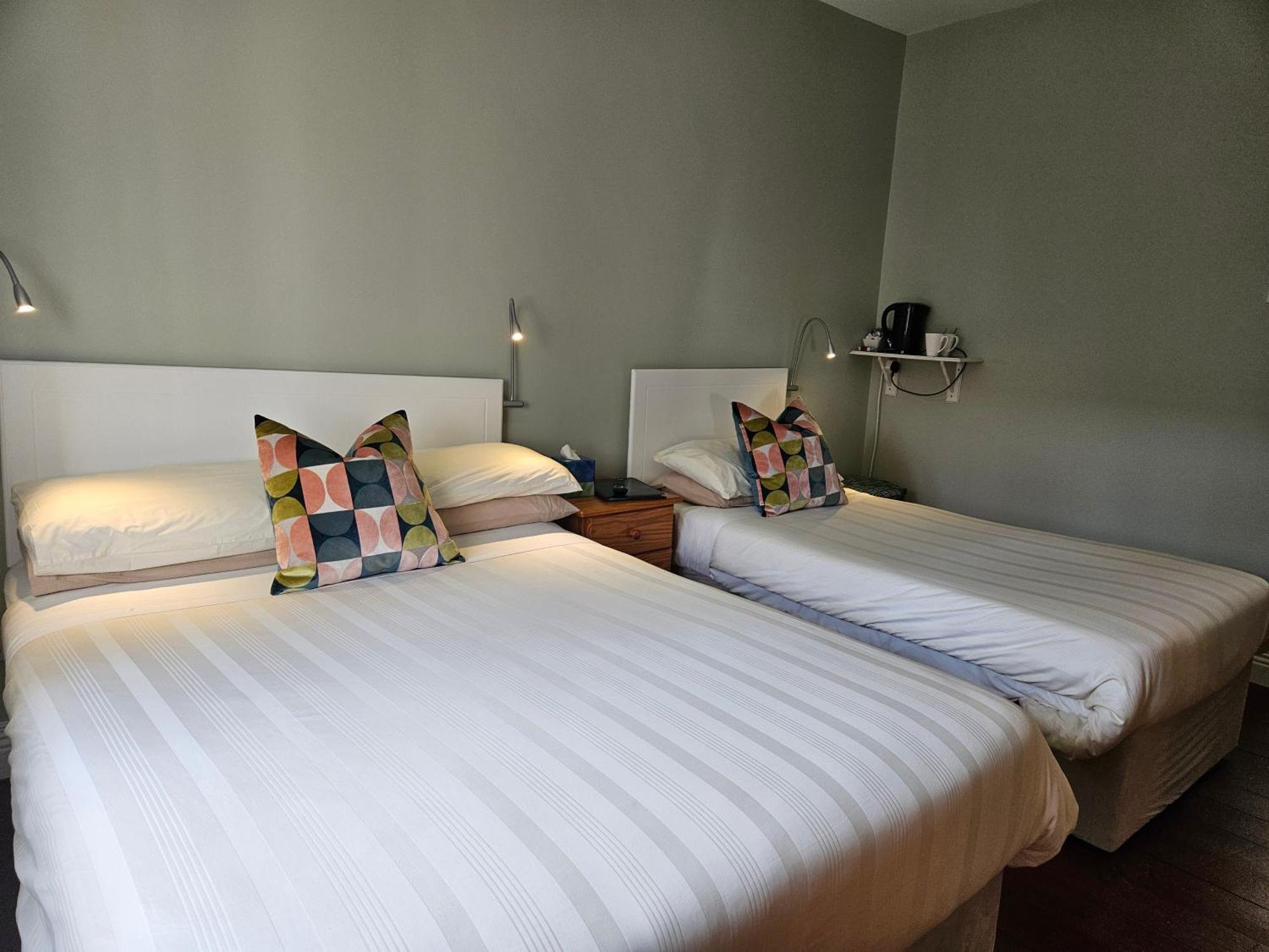 Bed and Breakfast Dergfield House à Ballybofey Extérieur photo